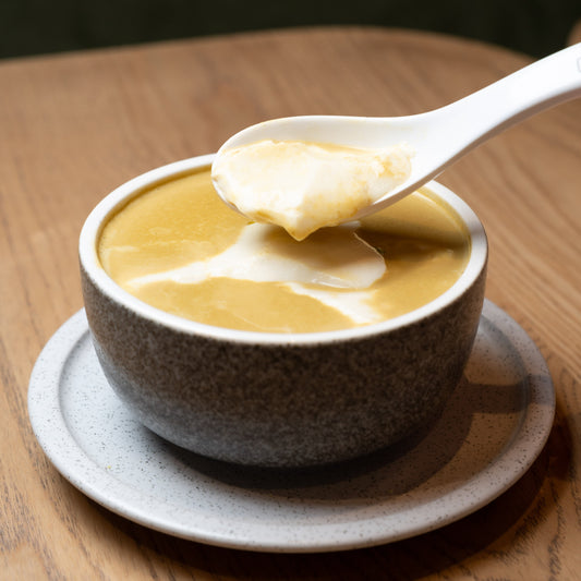 研香開心果露豆腐花 Pistachio Sweet Soup with Tofu Pudding